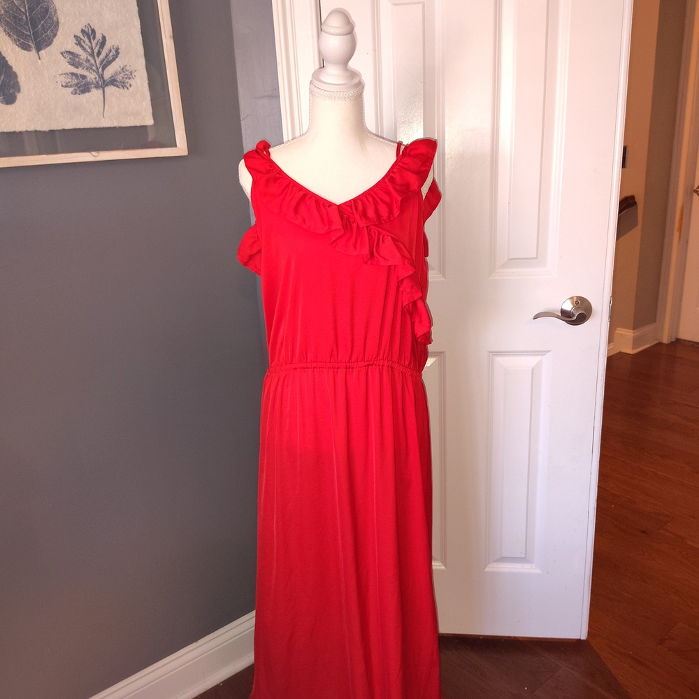 Red‎ Ruffle Maxi Dress Size 18